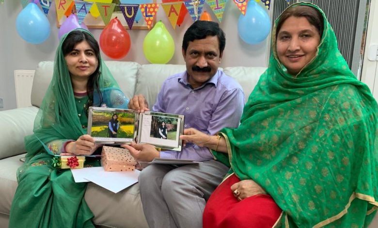 Malala Yousafzai 23rd birthday picture with parents